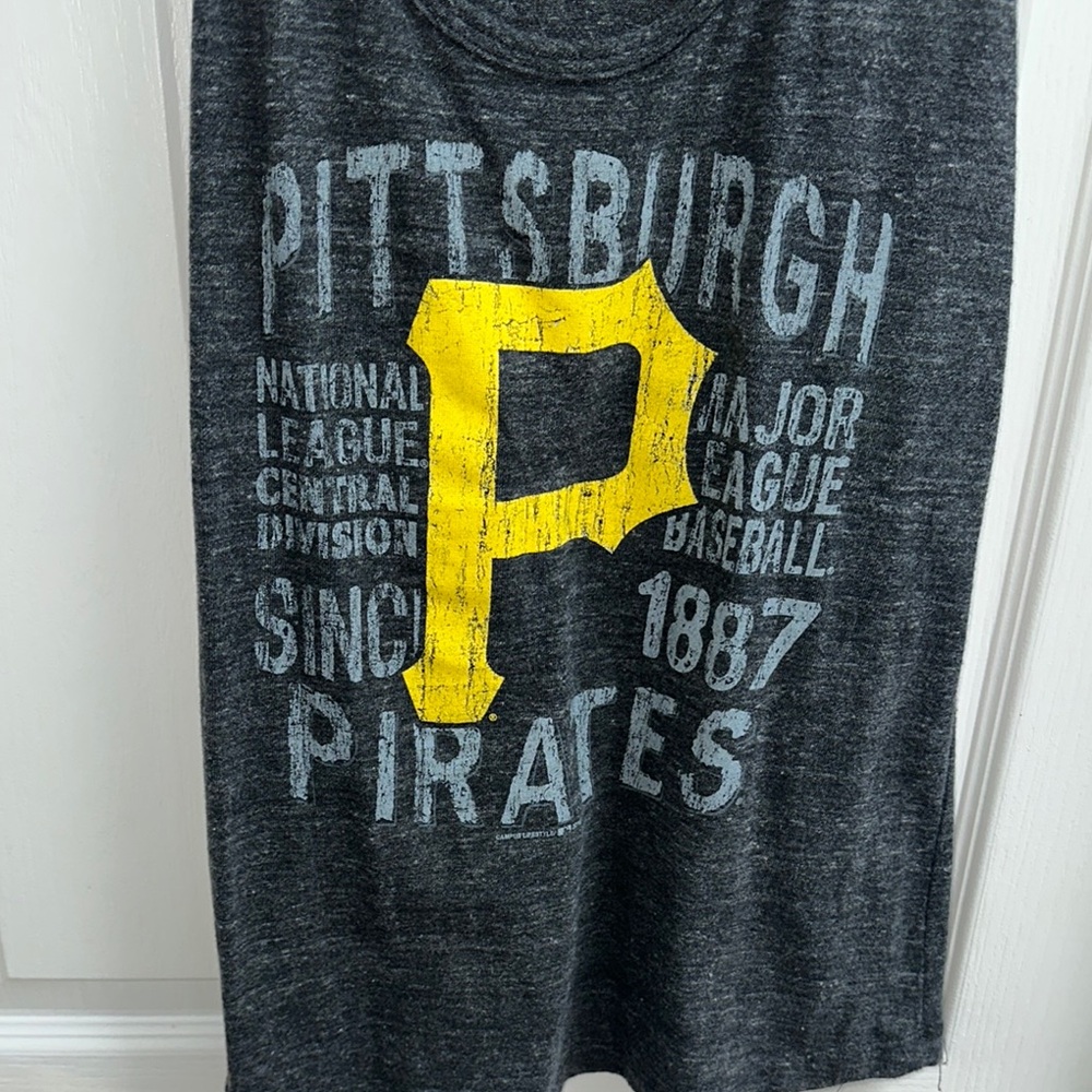 Genuine Merchandise Gray Racerback Tank - Picture 4 of 6
